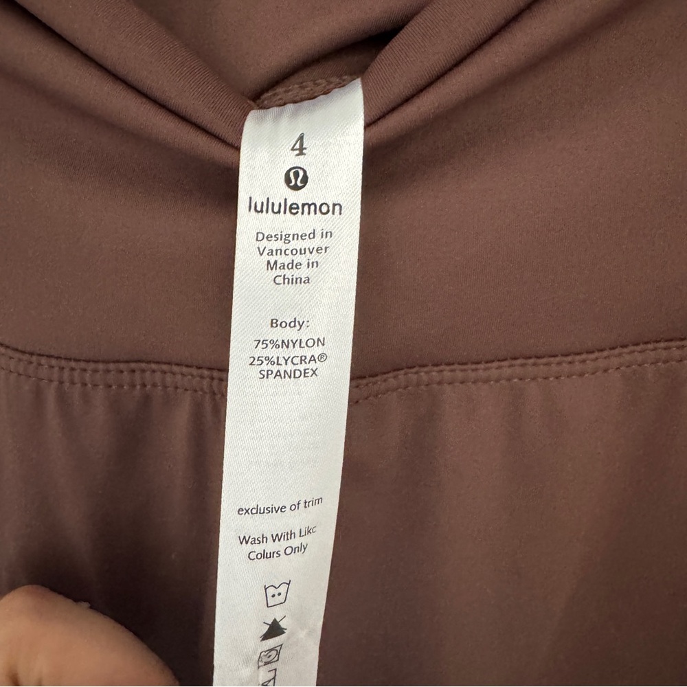 Lululemon Women's Brown Zip-Up Activewear - Picture 6 of 11
